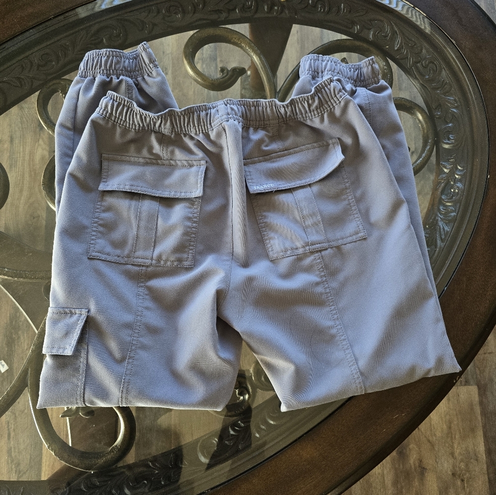 Scrubs pants